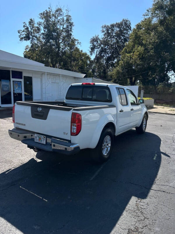 2014 Nissan Frontier SV photo 7