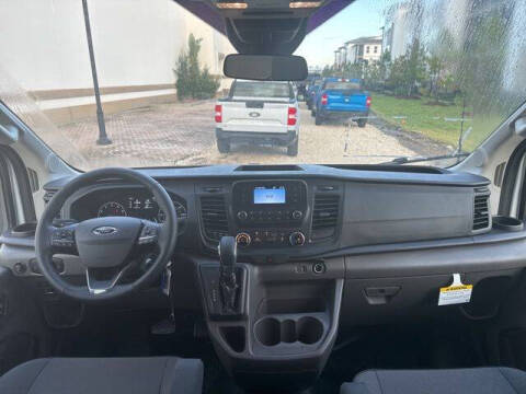 2025 Ford Transit