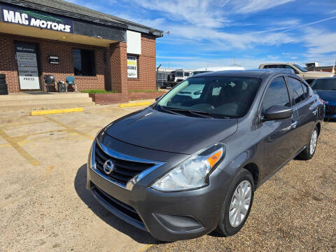 2019 Nissan Versa SV