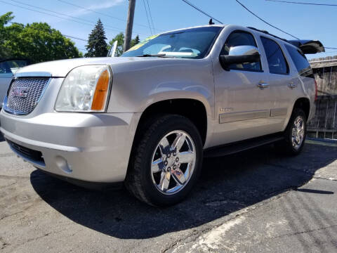 2010 GMC Yukon for sale at DALE'S AUTO INC in Mount Clemens MI