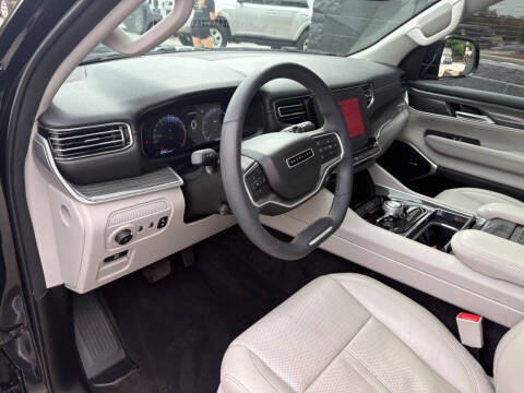 2022 Jeep Wagoneer Series II