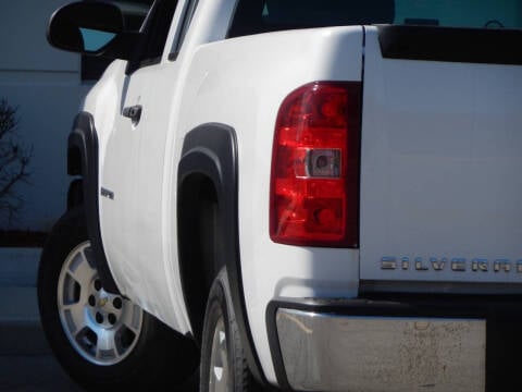 2007 Chevrolet Silverado 1500 Classic for sale at Moto Zone Inc in Melrose Park IL