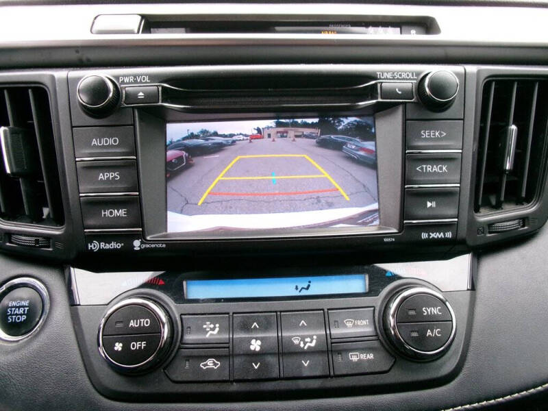 2017 Toyota RAV4 XLE