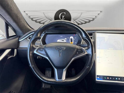 2015 Tesla Model S 70D