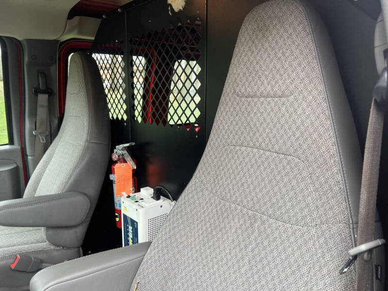 2016 Chevrolet Express 2500