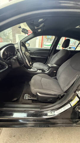 2014 Chrysler 200 Touring