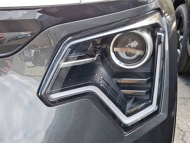 2025 Kia Niro EV Wind