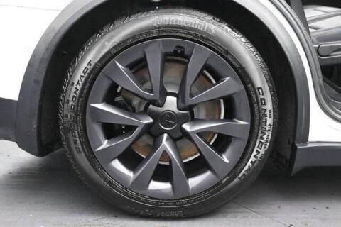 2023 Tesla Model X Standard Range