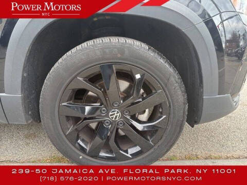 2023 Volkswagen Taos SE 4Motion