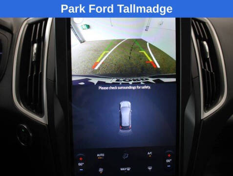 2022 Ford Edge SE