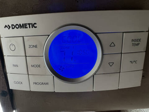 2002 Foretravel GV320 4010