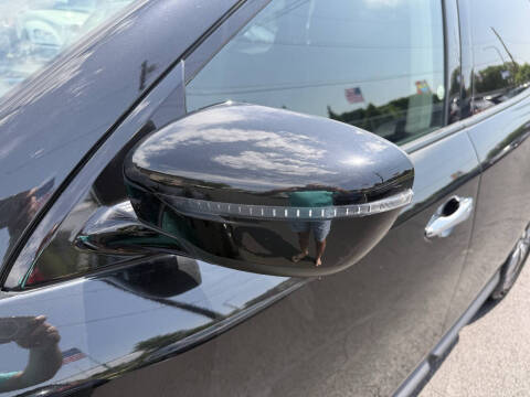 2019 Nissan Pathfinder SV