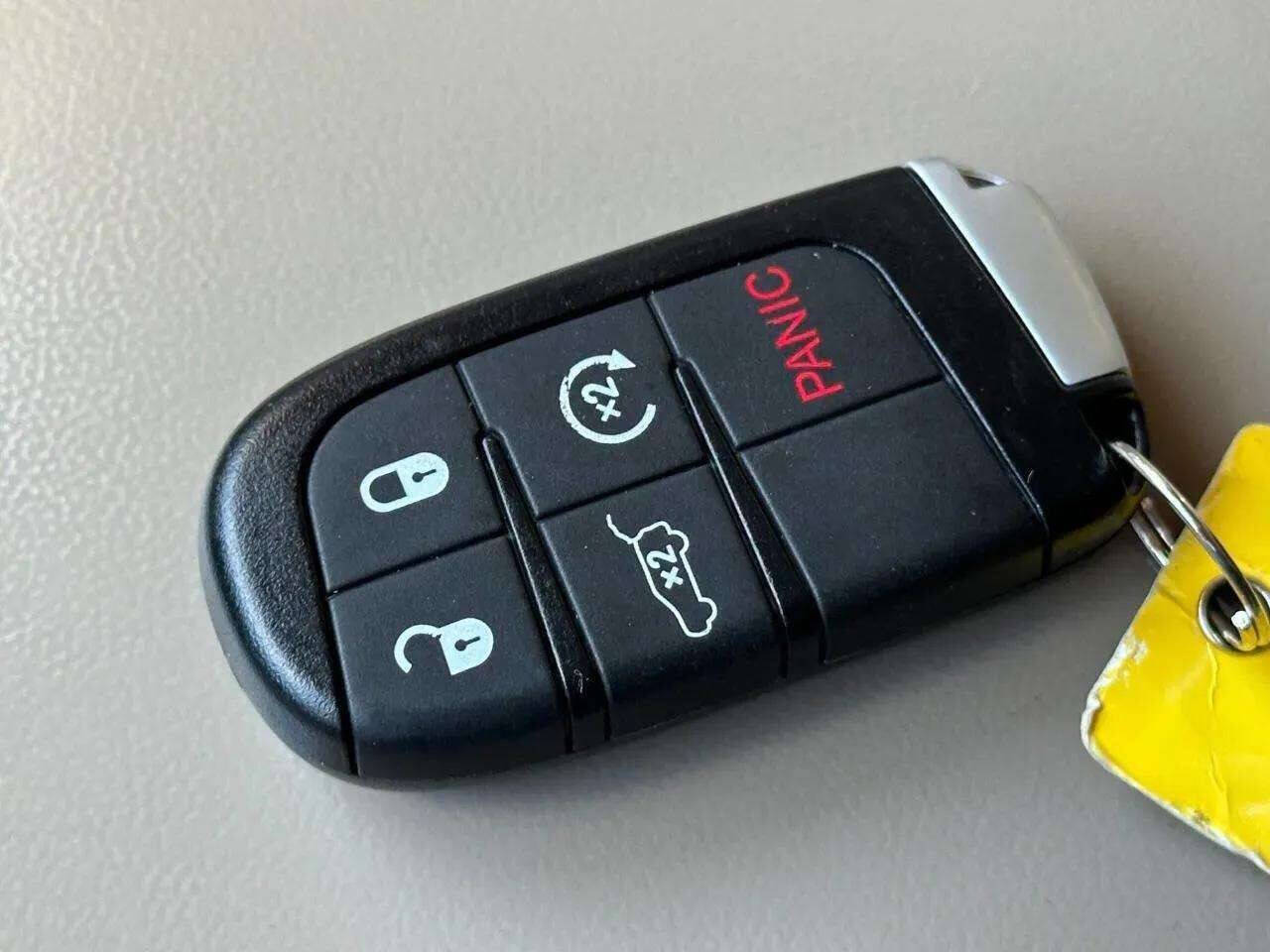 JeepGrand Cherokee34