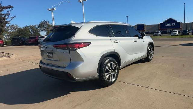 2021 Toyota Highlander Hybrid XLE