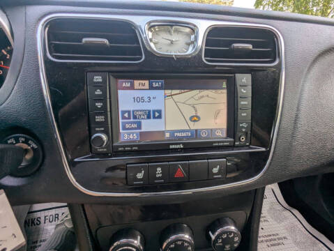 2013 Chrysler 200 Limited