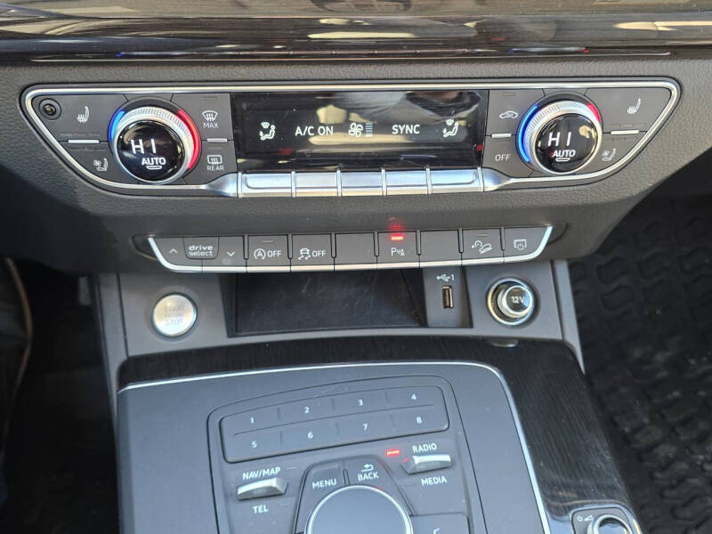 2018 Audi Q5 2.0T quattro Premium Plus