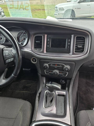 2015 Dodge Charger SE