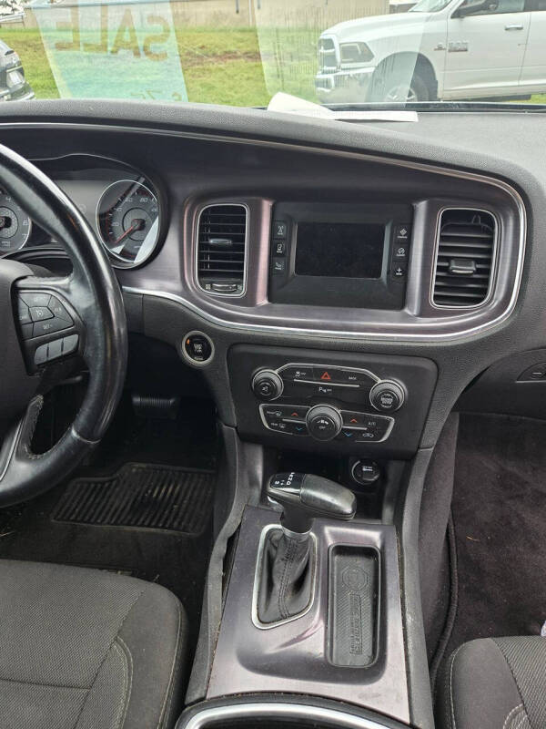 2015 Dodge Charger SE