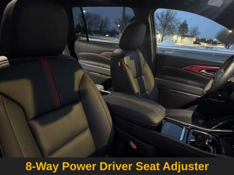 2025 Chevrolet Traverse RS