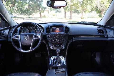 2012 Buick Regal Premium 1