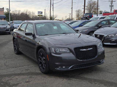 2019 Chrysler 300 for sale at Priceless in Odenton MD