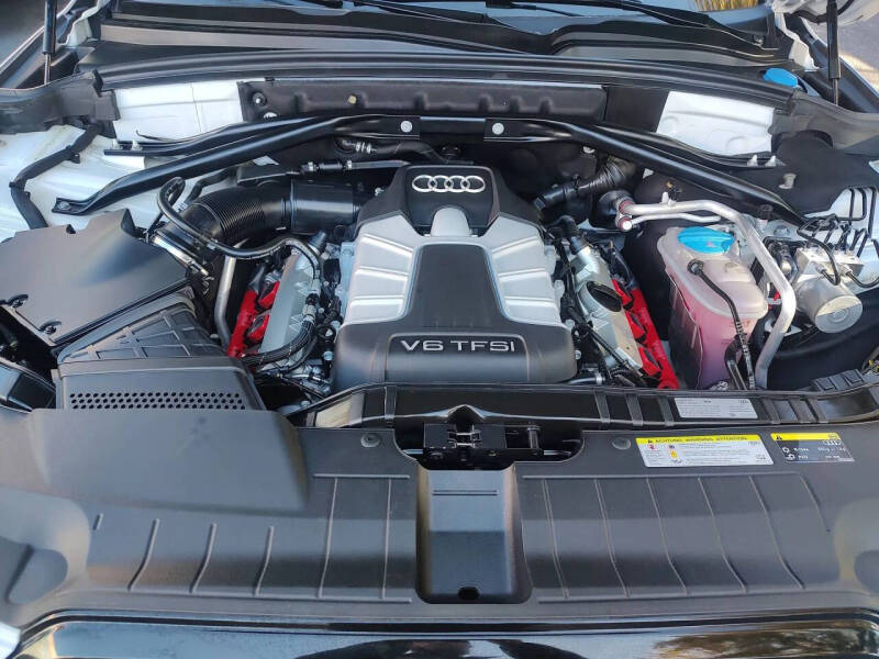 2016 Audi SQ5 3.0T quattro Premium Plus