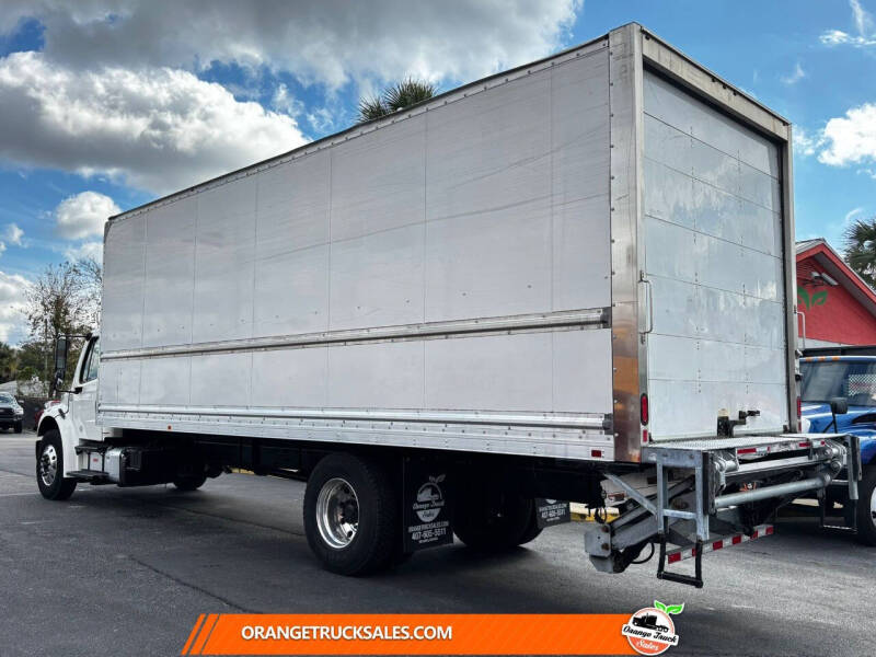 2020 Freightliner M2 106