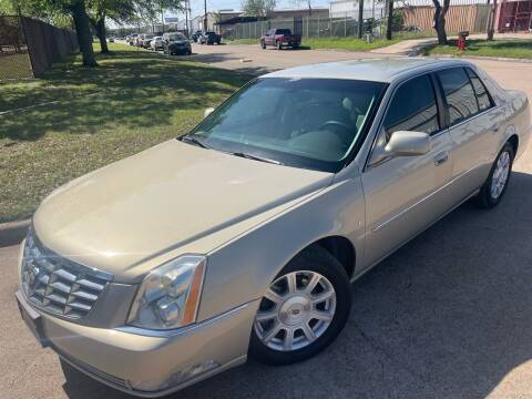 2009 Cadillac DTS for sale at TWIN CITY MOTORS in Houston TX