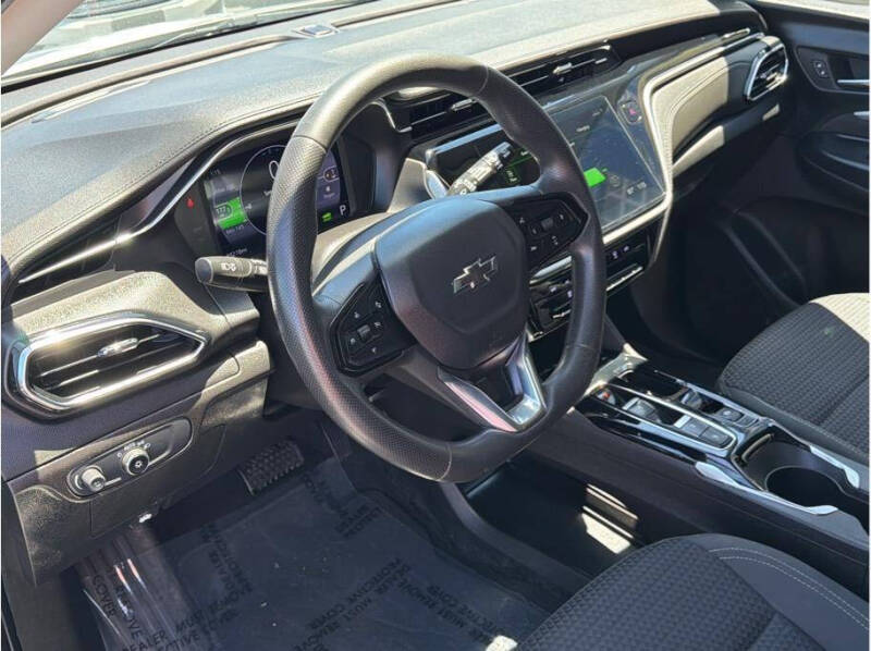 2023 Chevrolet Bolt EUV LT