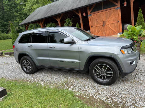 2019 Jeep Grand Cherokee Laredo E