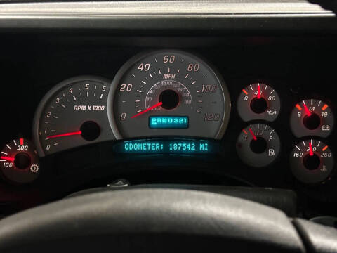 2004 HUMMER H2