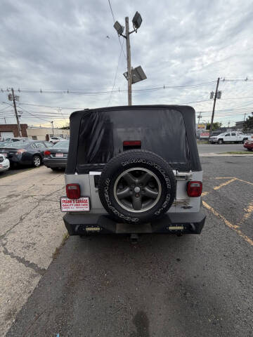 2004 Jeep Wrangler X