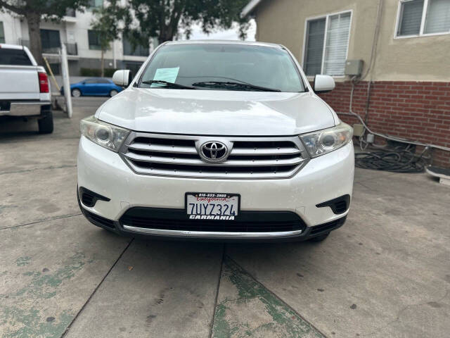 2012 Toyota Highlander for sale at Carmania in Panorama City, CA