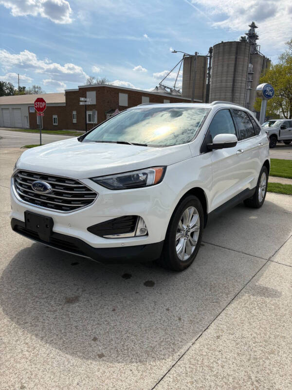 2022 Ford Edge Titanium