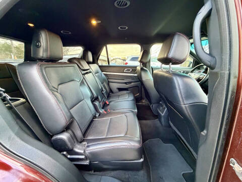 2016 Ford Explorer Sport