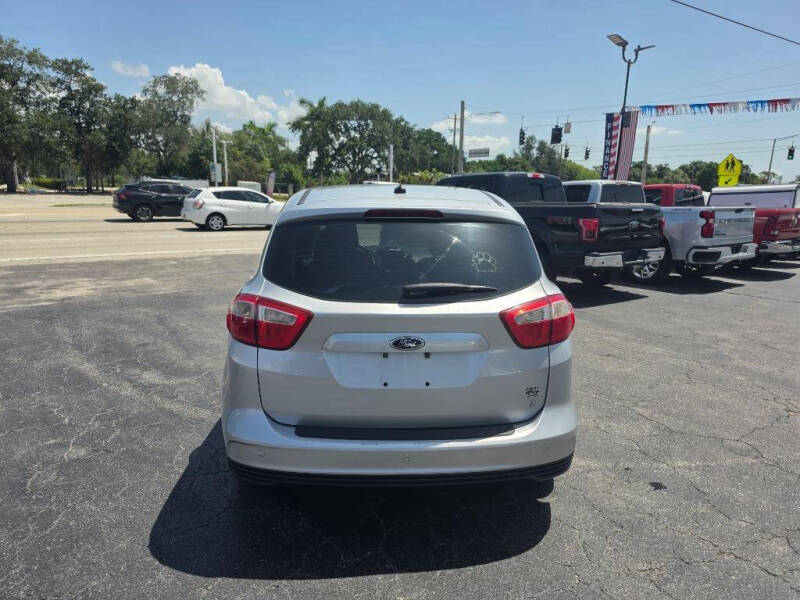 2013 Ford C-MAX Hybrid SE