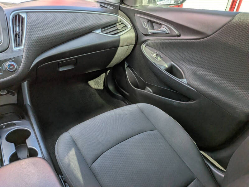 2018 Chevrolet Malibu LS