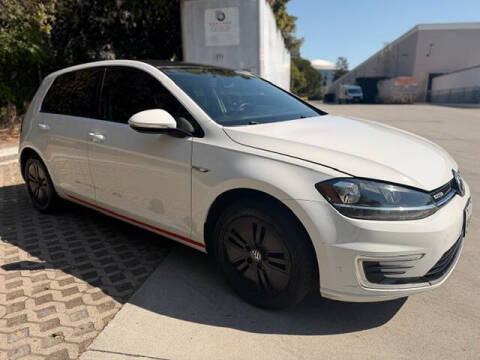 2019 Volkswagen e-Golf SE