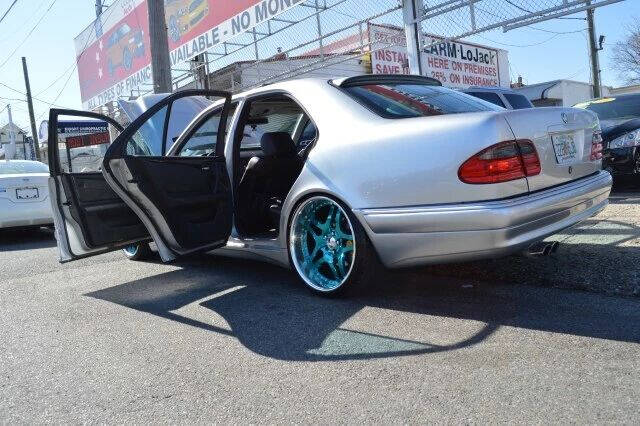 1999 Mercedes-Benz E-Class