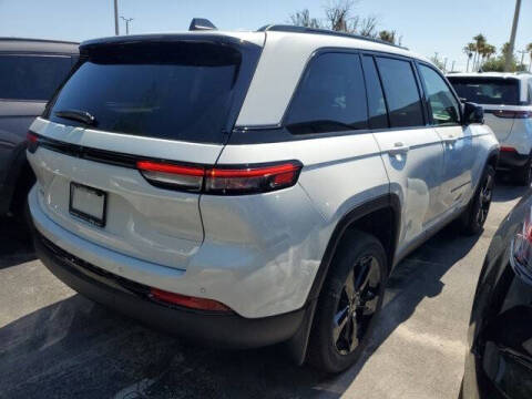 2024 Jeep Grand Cherokee Altitude