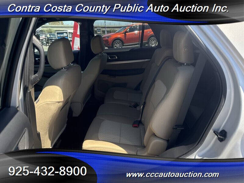 2016 Ford Explorer