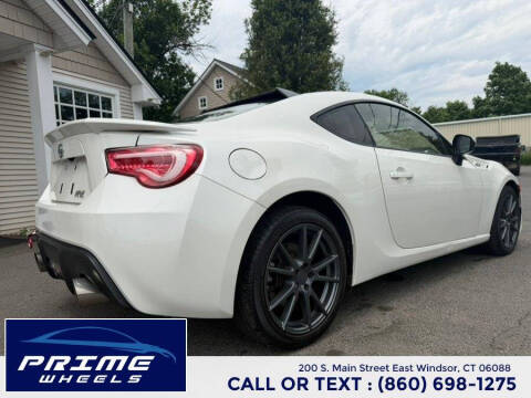 2014 Scion FR-S