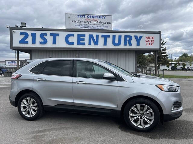 2024 Ford Edge Titanium