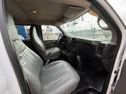 2015 Chevrolet Express LS 3500