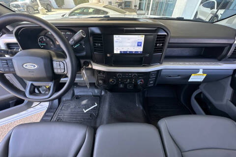 2025 Ford F-350 Super Duty XL