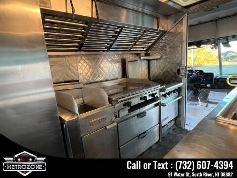 2013 Ford Stripped Chassis