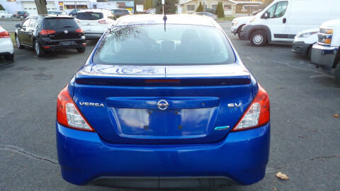 2015 Nissan Versa 1.6 SV