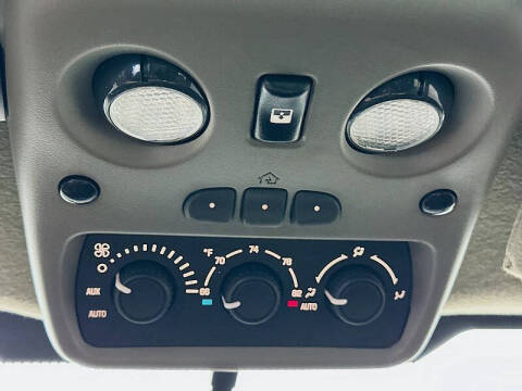 2005 Cadillac Escalade