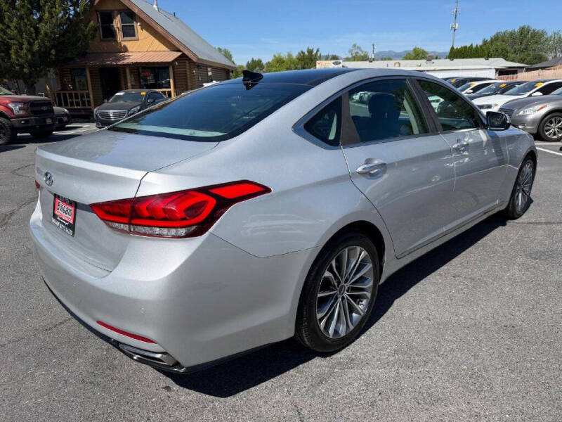 2016 Hyundai Genesis