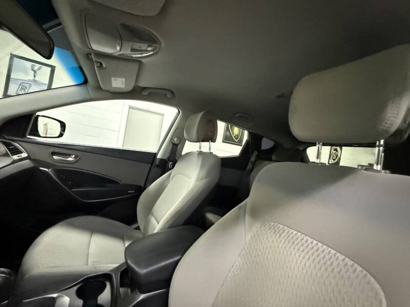 2017 Hyundai Santa Fe Sport 2.4L